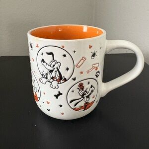 Disney Mickey and Friends Halloween Mug  Cup-Used